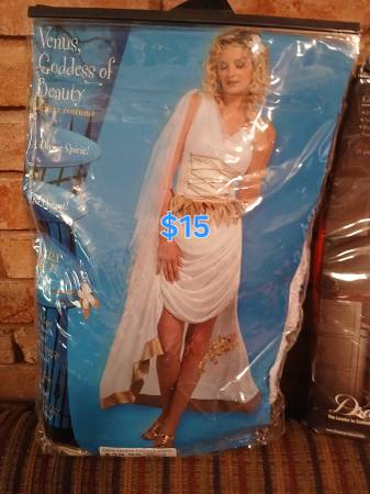 Halloween costume - Goddess 1