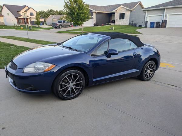 2009 convertible spyder GT eclipse low milea - $6,50063613538325377121