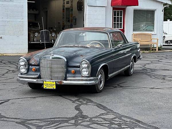 1965 Mercedes-Benz 200 SEB - $13500.0063615673663619122