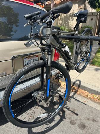 2017 Diamondback Trace Sport 24 speed 1