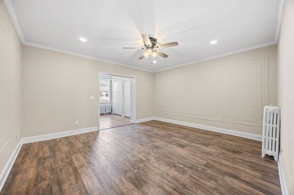 $1,999,999 / 6br - 3640ft2 - Brick 3 Family Gem on Oversized 4,000 SF Lot in Prime Bushwick! (Bushwick)64033800354690122
