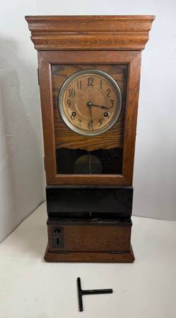 1917 International Time Recording Co. Time Clock - Working! 1