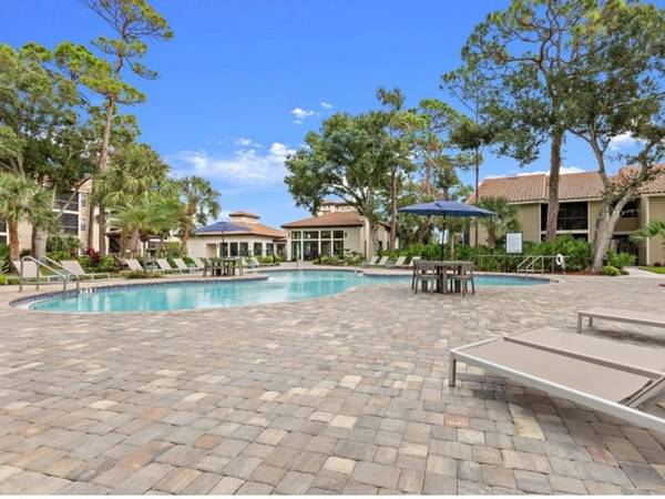 $1,899 / 2br - 1000ft2 - En Sarasota, Lavaplatos, 2H/2B (Gulf gate)63791080620033124