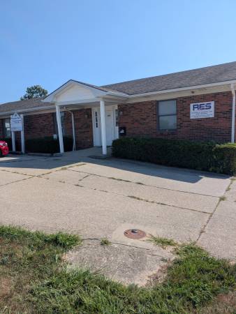 $725 / 675ft2 - Commercial Office Space For Rent (Frankfort)64022450780289120