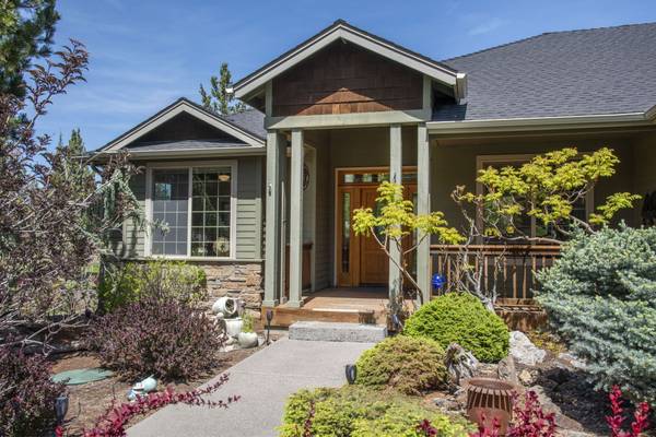 $850,000 / 3br - 2012ft2 - OPEN HOUSE! Saturday 9/27 11:00 am - 2:00 pm  454 Tanager Drive (Redmond)63839292753793121