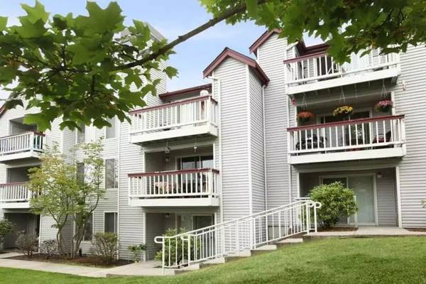 $1,595 / 1br - 696ft2 - Happy pets, happy owners! Experience our 1 Bed / 1 Bath. (Burien)63811610779907122