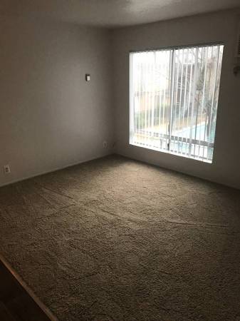 $1,700 / 2br - Beautiful open floor plan a must see! (Citrus Heights)64043665728003121