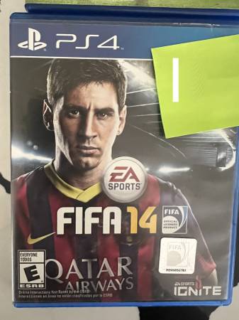 PS4 FIFA 14 1