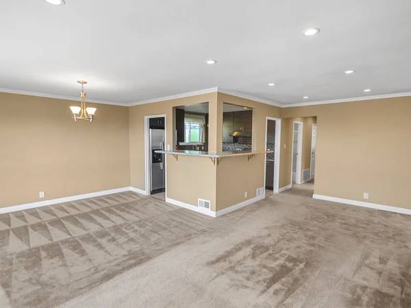 $4,095 / 3br - 3br 2 baños remodelado (Daly City)63826176581249120