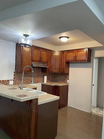 $2200.00 / 1br - 1 Dormitorio y 1 Baño Apartamento en ubicación privilegiada!63701148583553124