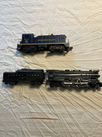 Lionel Trains and Accessories 1