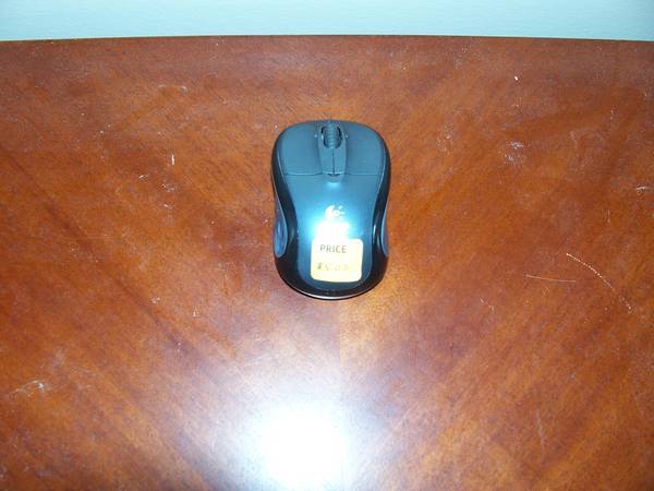 Logitech Wireless Computer Mouse 1