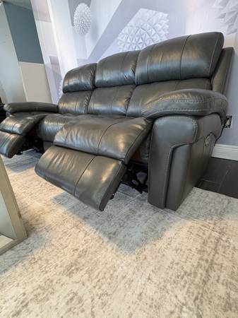 Grey Leather Power Reclining Sofa – 3-Seater, 1