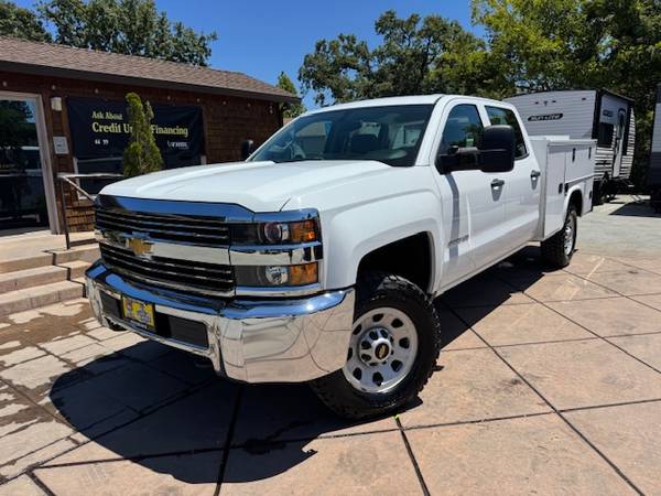 2018 Chevy Silverado 3500 4WD Cabina Doble Caja de Utilidad de 8' *1 Dueño* *IMPRESIONANTE* - $29,990 (rohnert pk / cotati)63470787767425122