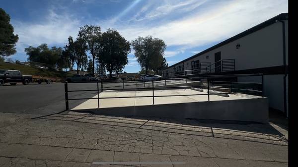 $1,495 / 825ft2 - Office or Retail Space for Rent (Escondido)63865812729859124