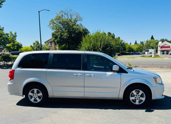 2012 Dodge Grand Caravan (Clean Title) $5999 - $5,999 (Orangevale)63619609587971123