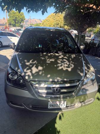 Minivan for sale - $5,500 (San Jose)63617800002561121