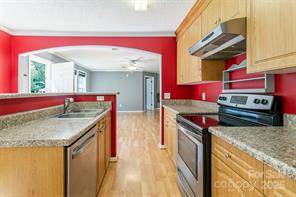 $275,000 / 3br - 1152ft2 - 11 Grand Canyon Drive (Hendersonville)64029206742401122