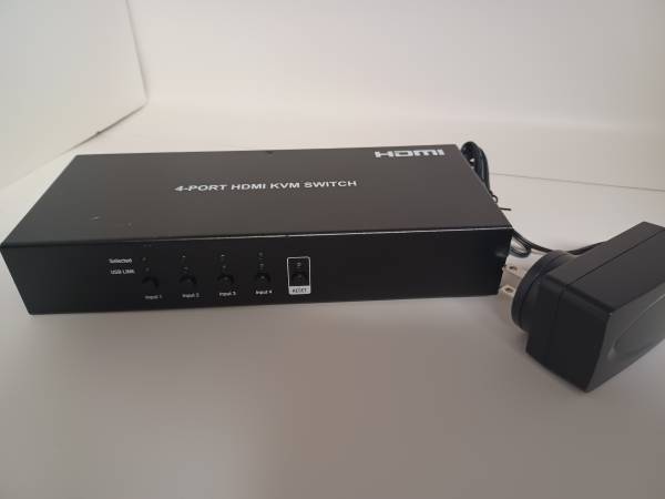 KVM HDMI 4-port 1