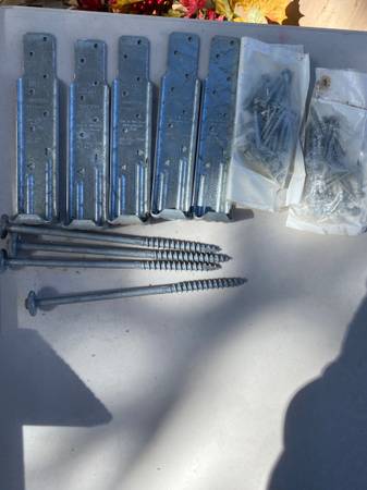 Simpson Dttiz tension  tie deck ties - $35 (Wenatchee)62942253603075120