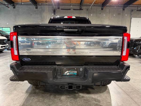2023 Ford F-350 Super Duty Diésel 4x4 4WD Camión F350 Platinum 4 puertas Cre - $82,900 (Platinum Motors Corp)63442170682753122
