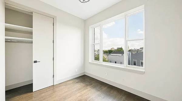 $3,800 / 3br - ✨Impresionante y soleado apartamento de 3 habitaciones/2 baños en Bushwick | ¡Ático y lavandería!✨ (Bushwick)63854480201857122