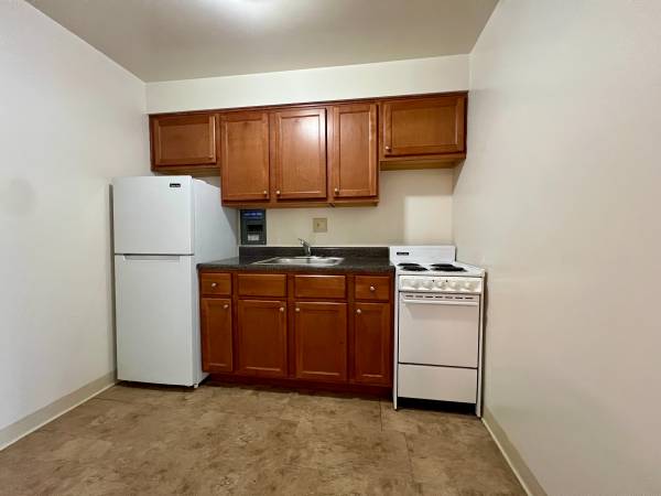 $935 / 1br - ¡Hermoso de una habitación en Greentree! ¡Amplia luz natural! ¡Llama ahora! (Greentree / Oakwood / Crafton /)64013203831169120