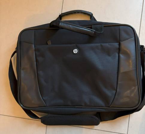 HP Computer Case / Computer Bag 1