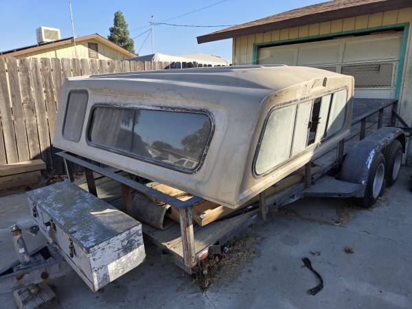 Camper shell 1