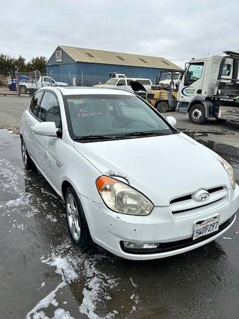 2007 Hyundai ACCENT (White) - $1,500 (hercules, pinole, san pablo, el sob)63470753313025120