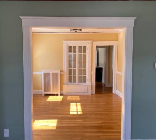 $2,800 / 2br - 1200ft2 - Sunny 2 BR + office in East Arlington w 2 car parking (Arlington)63996548508418121