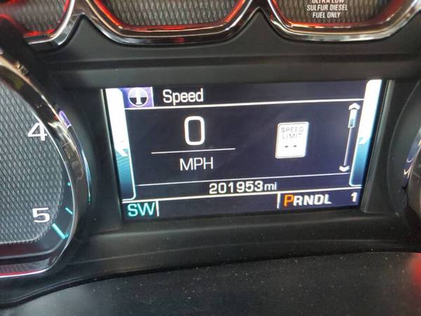 2019 Chevrolet Silverado 2500HD LTZ 4x4 Crew Cab - $29,995 (Cheyenne)63442965517059124