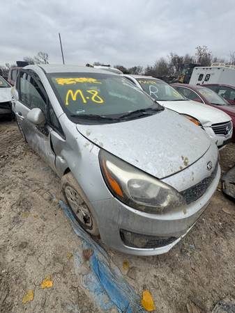 ✨ 2017 KIA RIO - PARTING OUT - M-8  - STK# F33768 ✨ 1