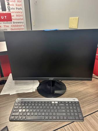 Acer 23" Ultra-Thin Monitor + Logitech Wireless Keyboard. 1