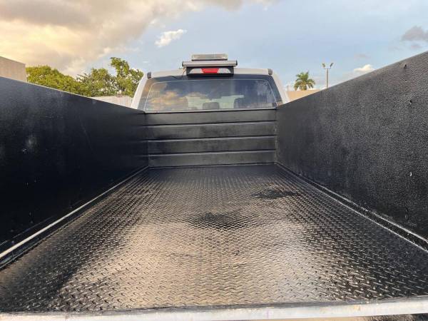 2018 Ford F350 SD DRW - Photo 15
