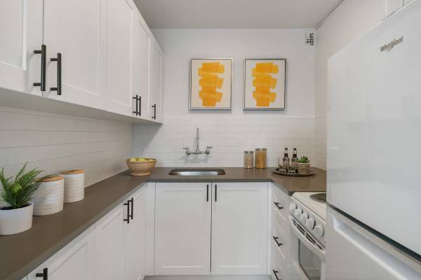 $1,850 / 1hab - 664ft2 - Instalaciones de lavandería, Sala de paquetes con acceso controlado, Pisos de madera dura (U-District)63808035607683121