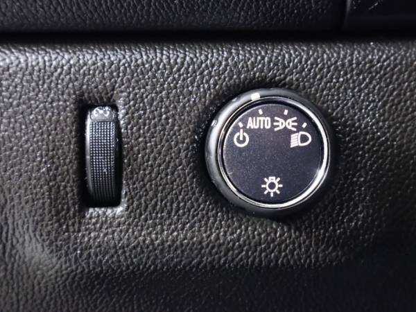 2022 Chevrolet Colorado LT - Photo 10