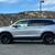 2022 Honda Pilot Lunar Silver ON SPECIAL - Great deal! 6 thumbnail