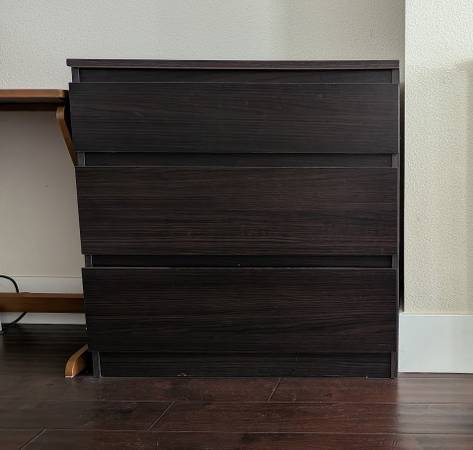 3-Drawer Cabinet 1