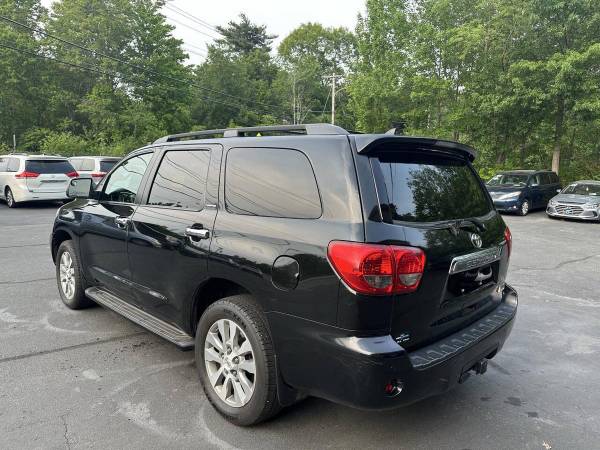 2015 Toyota Sequoia USK60L/USK65L FINANCING AVAILABLE!! - $23,500 (+ KAFCO MOTORS)63495982181889124