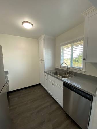$2.295 / 1 hab. - 600 ft² - Hermoso apartamento de 1 dormitorio en Monterey Sunbelt! Lavandería y portal para inquilinos (Monterey)63093611926531123