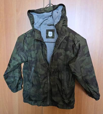 3 Children's jackets 1