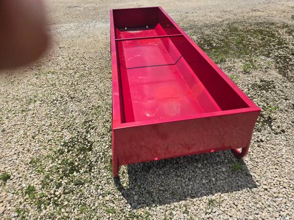 Feed Bunk 1