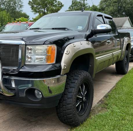 2013 GMC DENALI TUSCANY BADLANDER - $18,900 (Houston)63622258089217124