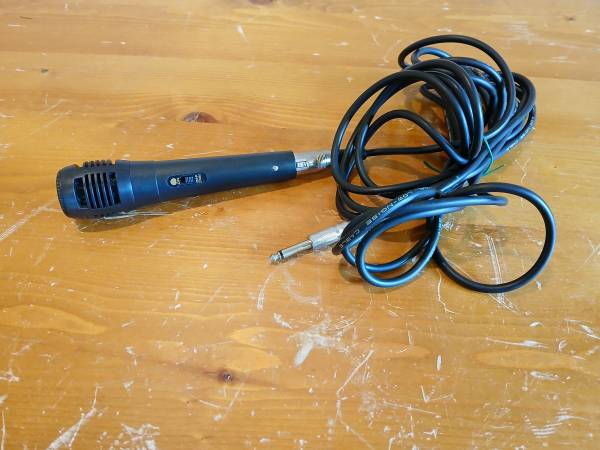 20ft Dynamic Vocal Microphone – Perfect for Karaoke & Podcasting 1