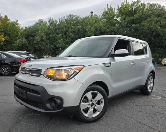 2018 KIA SOUL 6SPD MANUAL EXLT CONDITION!! TRADES OK 1