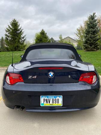 2008 BMW z4 - $7,500 (Clive)63613547649283122