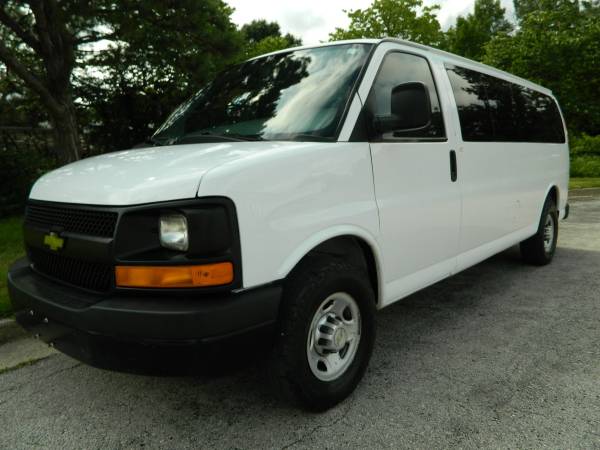 2014 Chevrolet Express 3500 LS