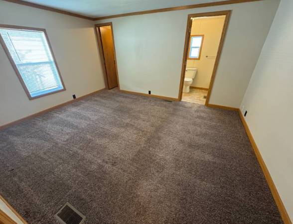$855 / 1br - Davis Dr, Spacious and bright 1-bed, 1-bath apartment!! (Abilene, TX)63810575662083122
