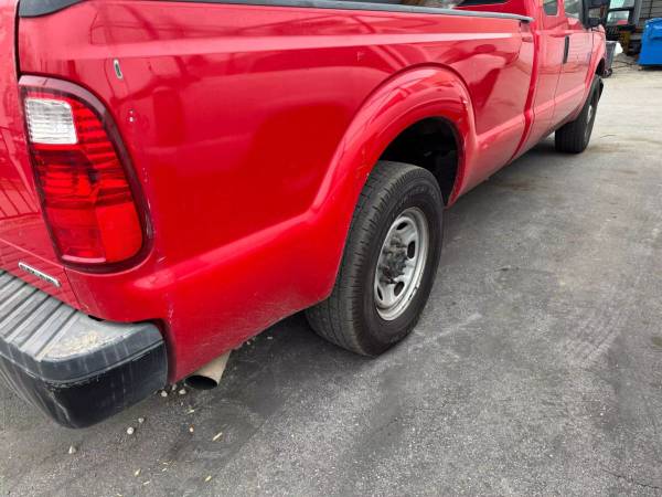 2012 Ford F250 Super Duty Super Cab - ¡Financiamiento Disponible! - $3995.00 (San Jose)63613133913985123